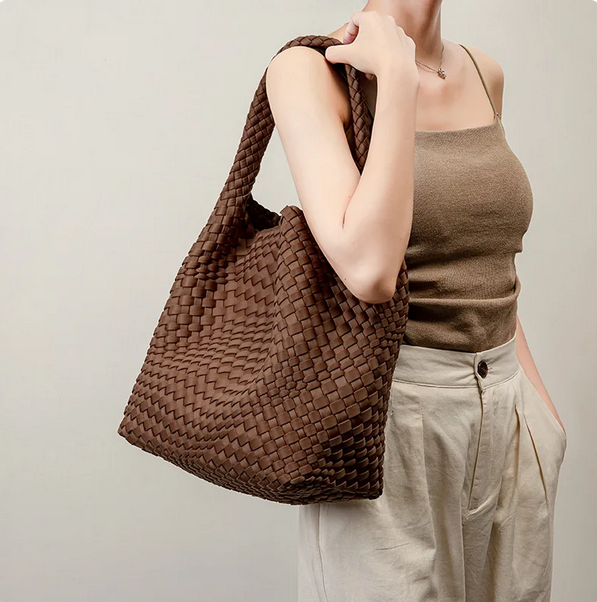 Neoprene Leather Woven Underarm Bag Pure Hand-woven Bags Basket Design Large Capacity Shoulder Bag Commuter Classic Handbag